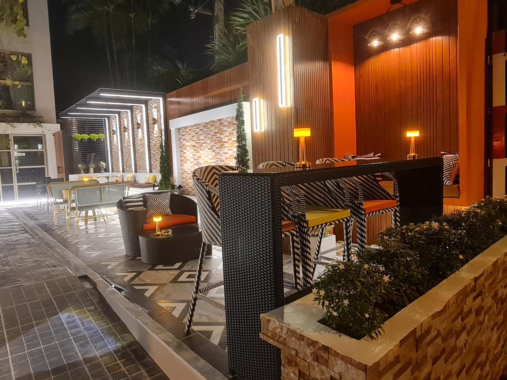 9 Suite Luxury Boutique Hotel Chiang Mai Zewnętrze zdjęcie